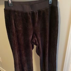 North face fleece sweatpants.